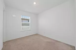 7326 Madison Cmns Ln, Houston, TX 77075 - Photo 23