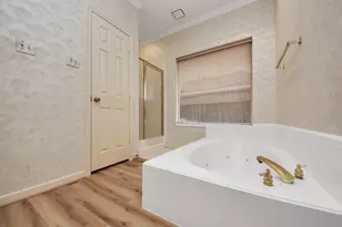 4418 Bermuda Dr, Sugar Land, TX 77479 - Photo 19