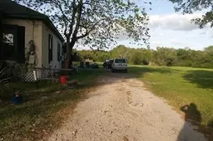 8939 Wateka Dr, Houston, TX 77074 - Photo 5