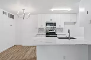 12550 Whittington Dr, Houston, TX 77077 - Photo 9