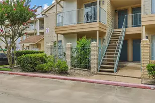 12550 Whittington Dr, Houston, TX 77077 - Photo 21