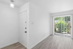 12550 Whittington Dr, Houston, TX 77077 - Photo 3