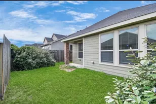 1605 Summer City Dr, Houston, TX 77047 - Photo 9