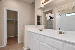 1605 Summer City Dr, Houston, TX 77047 - Photo 7