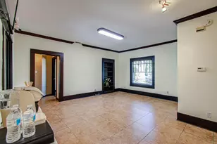 4505 Caroline St, Houston, TX 77004 - Photo 9