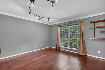 12985 Trail Hollow Drive #6, Houston, TX 77079 - Photo 9