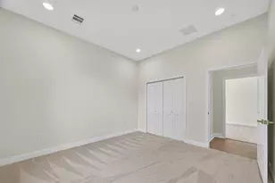 7717 Prairie St, Hitchcock, TX 77563 - Photo 33