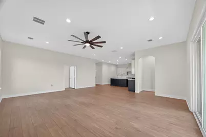 7717 Prairie Street, Hitchcock, TX 77563 - Photo 13