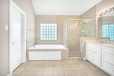 3633 Main Plaza Drive, Houston, TX 77025 - Photo 19