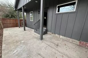 430 N Hutcheson St, Houston, TX 77003 - Photo 9