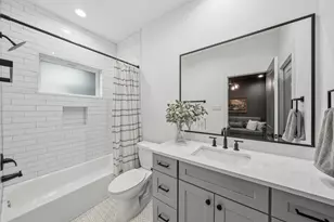 1307 E 27th St, Houston, TX 77009 - Photo 37