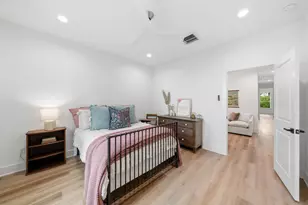 1307 E 27th St, Houston, TX 77009 - Photo 31
