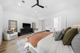 1307 E 27th St, Houston, TX 77009 - Photo 25