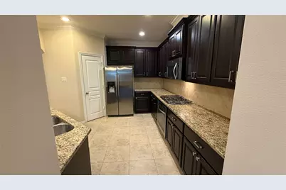 829 W 26th Street, Houston, TX 77008 - Photo 5