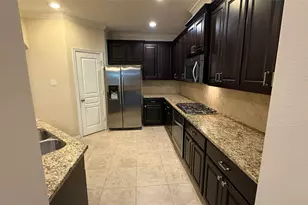 829 W 26th St, Houston, TX 77008 - Photo 5