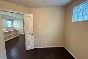 829 W 26th St, Houston, TX 77008 - Photo 21