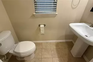 829 W 26th St, Houston, TX 77008 - Photo 11