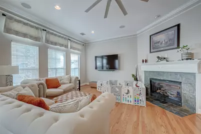 410 Fowler Street, Houston, TX 77007 - Photo 9