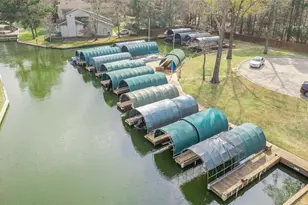 11130 Hunters Landing, Montgomery, TX 77356 - Photo 1