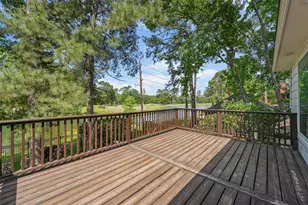 2023 Forest Garden Dr, Kingwood, TX 77345 - Photo 37