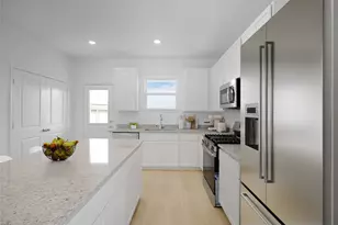 18038 Lasso Mls Dr, Hockley, TX 77447 - Photo 3