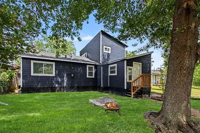 302 Lawrence Street, Tomball, TX 77375 - Photo 29