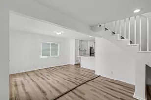 302 Lawrence St, Tomball, TX 77375 - Photo 9