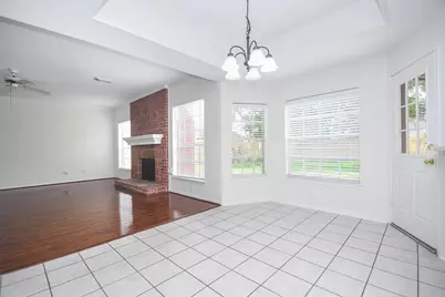 16907 Colony Terrace Drive, Sugar Land, TX 77479 - Photo 9