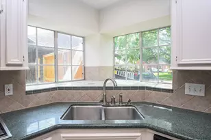 16907 Colony Terrace Dr, Sugar Land, TX 77479 - Photo 11