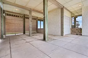 17725 Glei, Galveston, TX 77554 - Photo 39