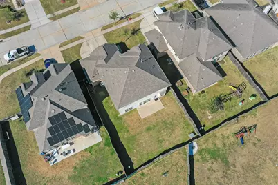 306 Cabernet Drive, Alvin, TX 77511 - Photo 43