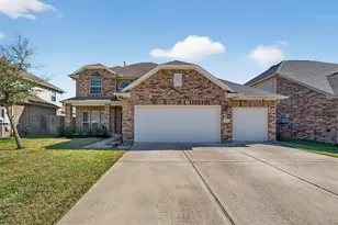 306 Cabernet Dr, Alvin, TX 77511 - Photo 1