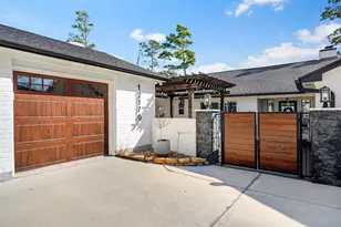 12176 Sagittarius Dr E, Willis, TX 77318 - Photo 5