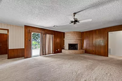 8218 Hazen Street, Houston, TX 77036 - Photo 9