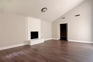 11318 Briar Forest Dr, Houston, TX 77077 - Photo 9