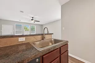 2810 Meadowbrook Lane, Rosenberg, TX 77471 - Photo 3