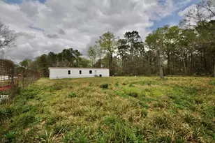 25964 Thatcham, New Caney, TX 77357 - Photo 23