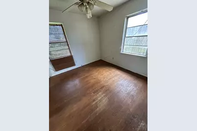 5711 Turtle Creek Road, Houston, TX 77017 - Photo 15
