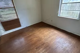 5711 Turtle Creek Rd, Houston, TX 77017 - Photo 15