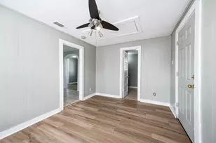 2012 Avenue F, Dickinson, TX 77539 - Photo 7