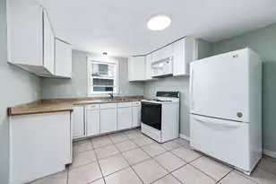 2012 Avenue F, Dickinson, TX 77539 - Photo 9