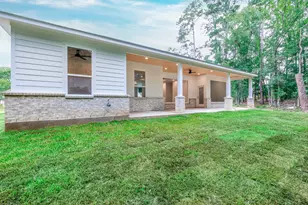 1049 Broadmoor Dr, Huntsville, TX 77340 - Photo 27