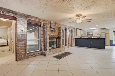 15725 Lakeview Drive, Jersey Village, TX 77040 - Photo 7