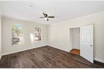 215 Crabapple Drive, Baytown, TX 77520 - Photo 19