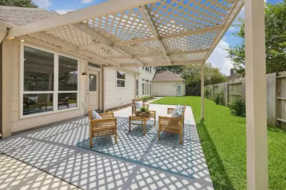 15911 Redwood Place Drive, Houston, TX 77079 - Photo 41