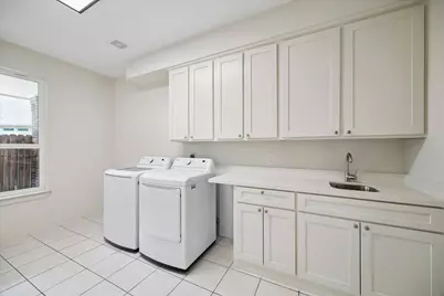 15911 Redwood Place Drive, Houston, TX 77079 - Photo 27