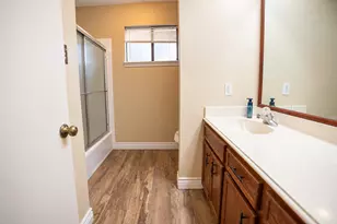 56 Flag Ct, Lake Jackson, TX 77566 - Photo 17