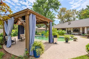 56 Flag Ct, Lake Jackson, TX 77566 - Photo 27
