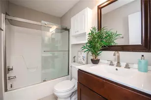 9226 Goodmeadow Dr, Houston, TX 77064 - Photo 11