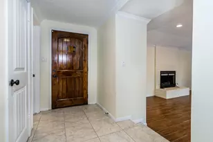 12835 Chimes Dr, Houston, TX 77077 - Photo 13
